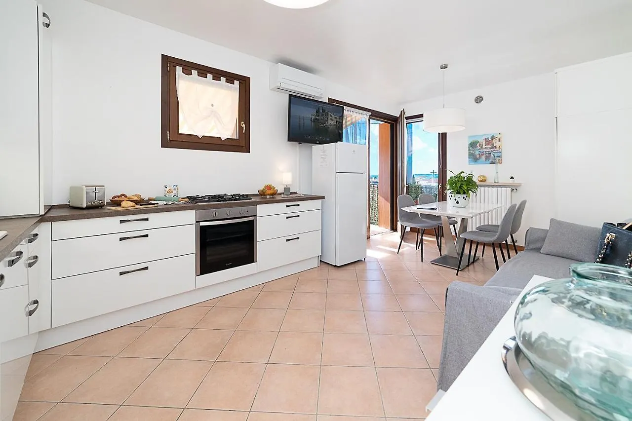 Apartment Blanco - Regarda Travel Lazise Italy