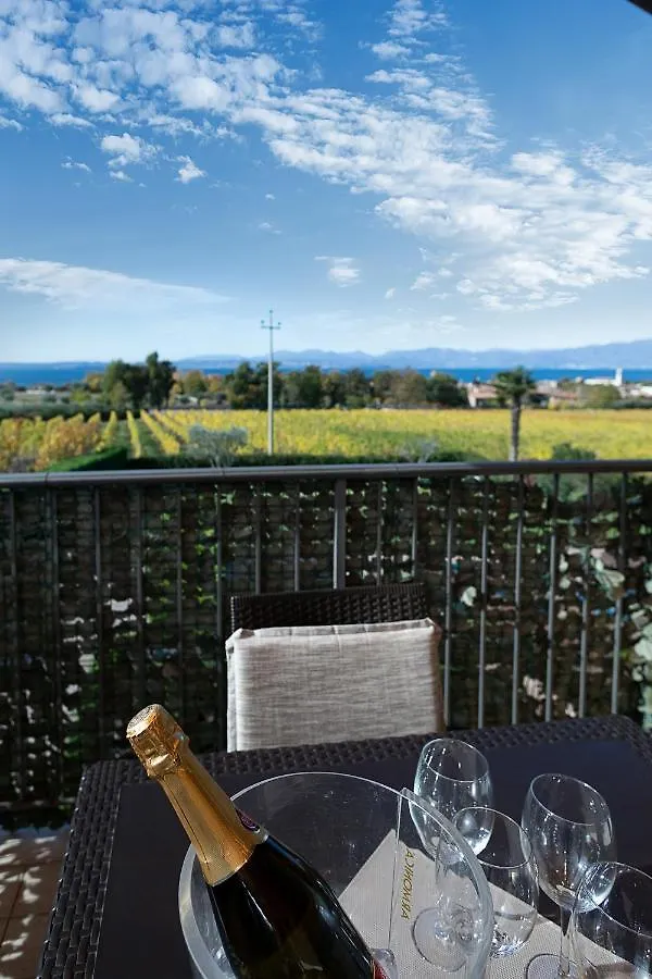 Apartment Blanco - Regarda Travel Lazise